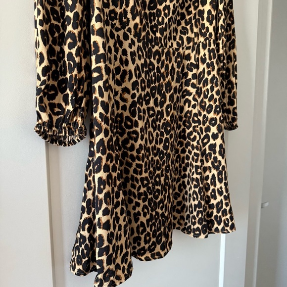 Reformation animal print leopard long-sleeve Mochi mini dress - size 10 (Large) - Picture 7 of 10